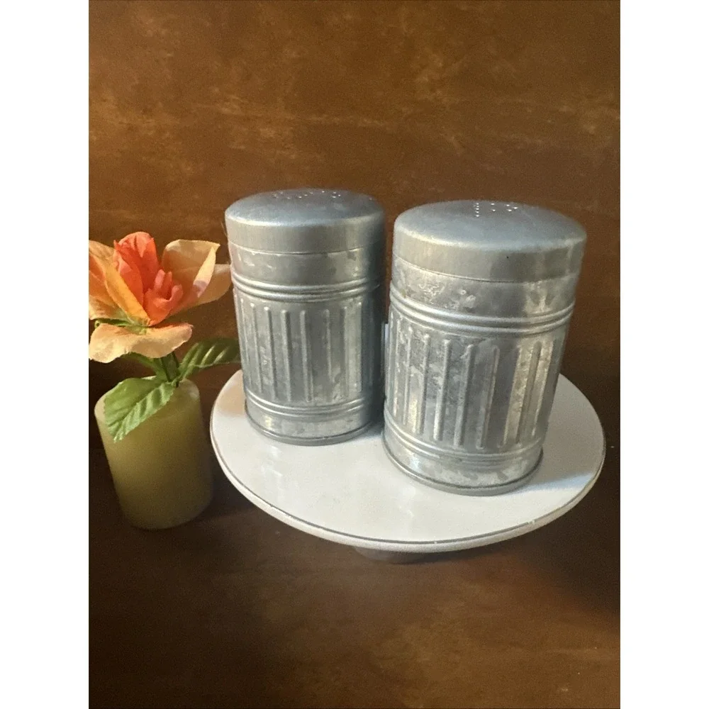 Vintage 1950s? Aluminum Salt and Pepper Shakers Brushed Metal Farmhouse Retro